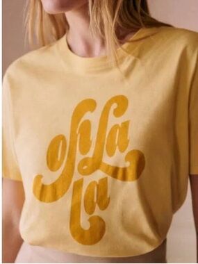 Sezane Oh la la 100% Cotton Mustard Yellow Graphic Tee Short Sleeve size L